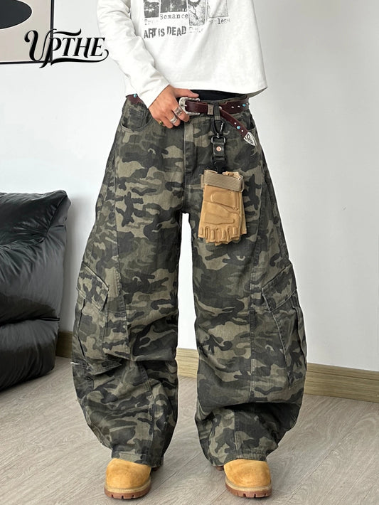 UPTHE Unisex Camo Baggy Cargo Jeans, Camouflage Printed Curved Wide Leg Denim Pants, Oversized Loose Fit Tactical Streetwear Floor Length Trousers